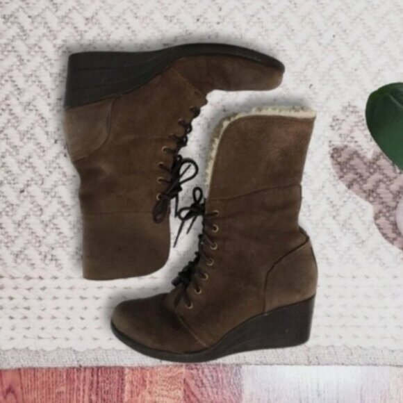 UGG "ZEA" Wedge Suede Leather Waterproof Snow Boots- Size 8US - Picture 11 of 13